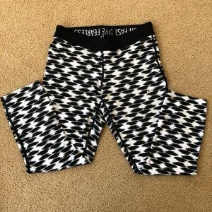 Nike Crop leggings  small black/white